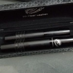 Fantastico 3D Fiber Lashes - NEW with case - BLACK